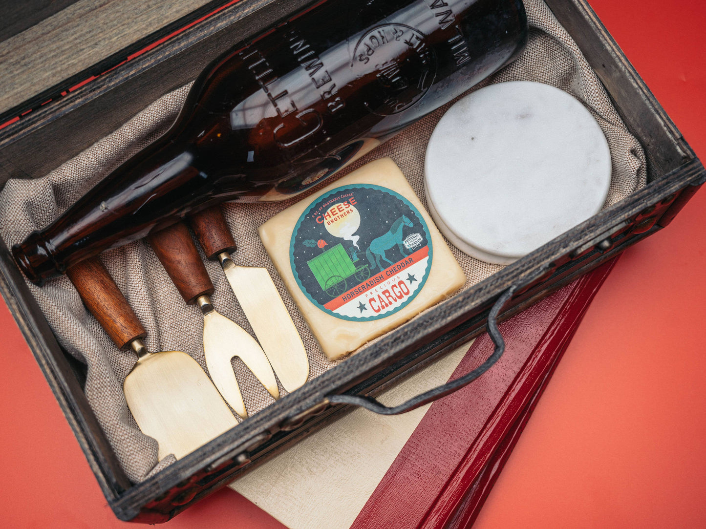 Cheese Brothers - "Precious Cargo" Horseradish Cheddar