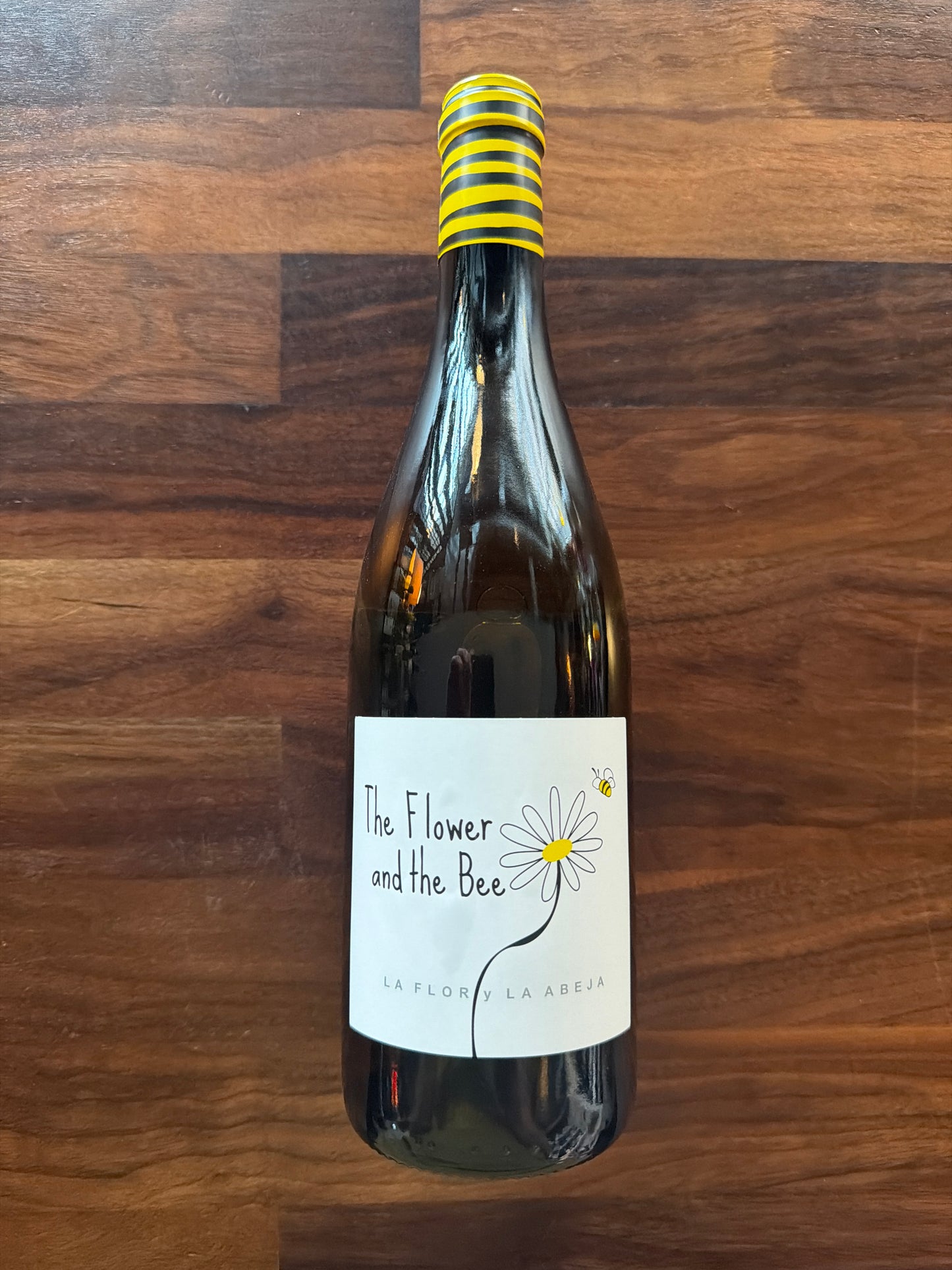 2024 The Flower and The Bee Treixadura