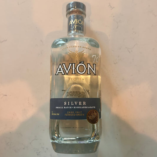 Avion Blanco