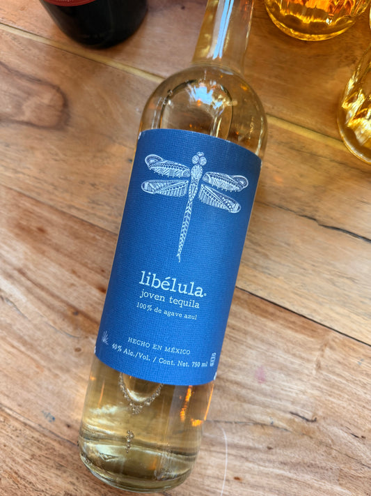 Libélula Joven Tequila 100% de Agave Azul