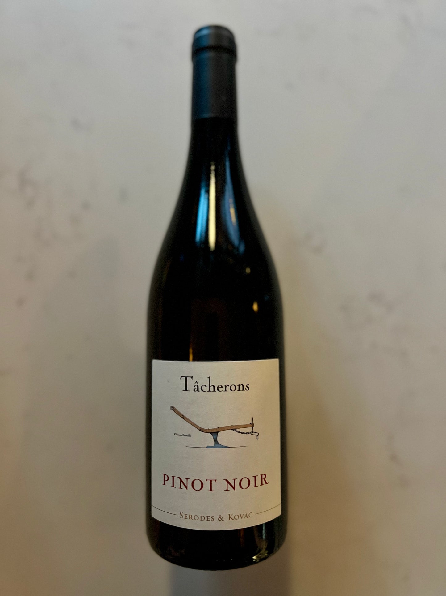 2023 Tâcherons Pinot Noir
