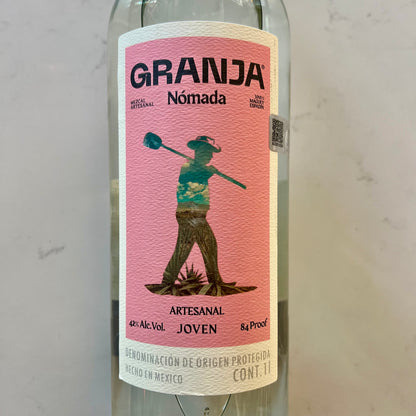 Granja Nómada Mezcal