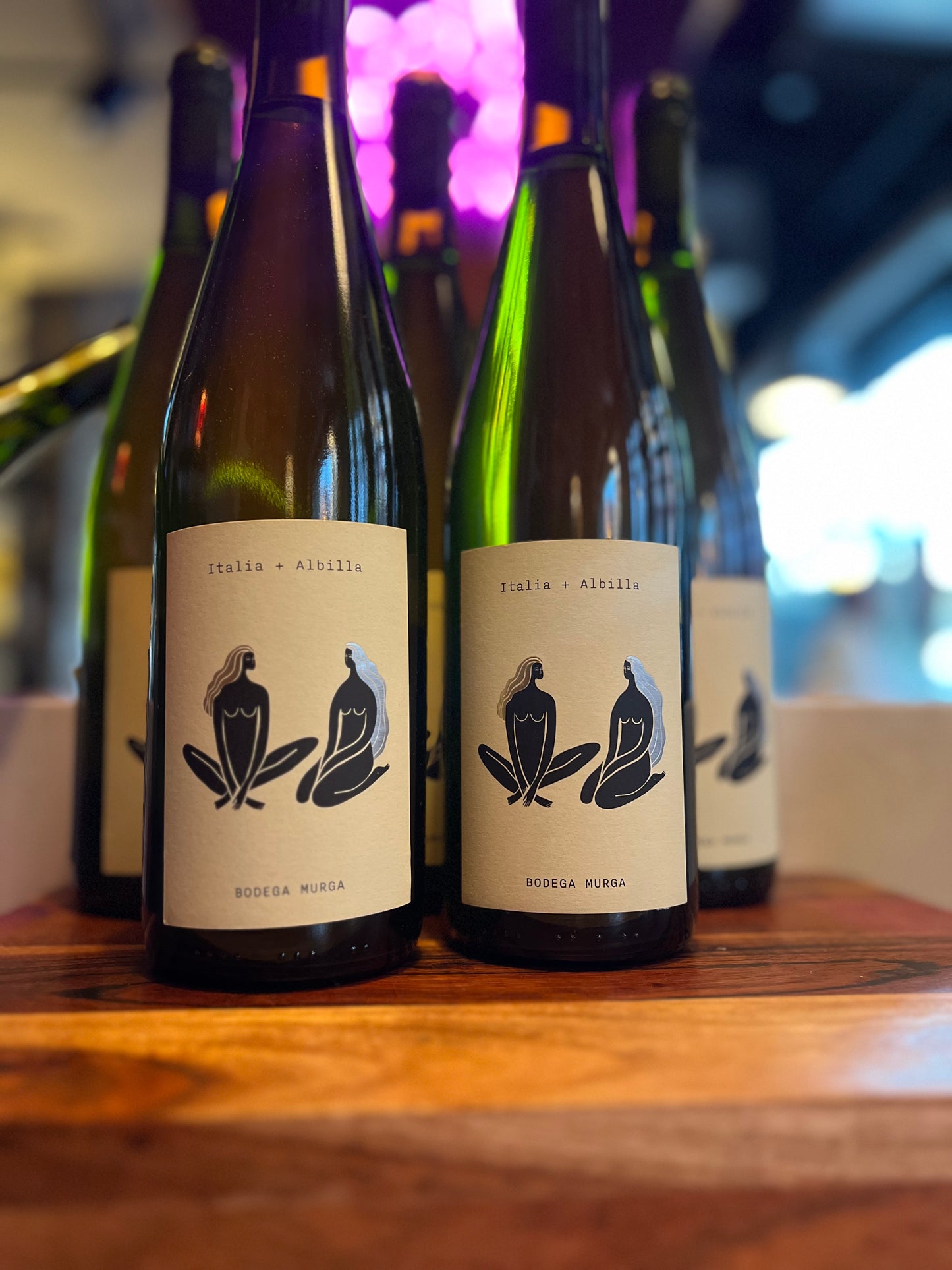 2021 Bodega Murga Italia + Albilla White