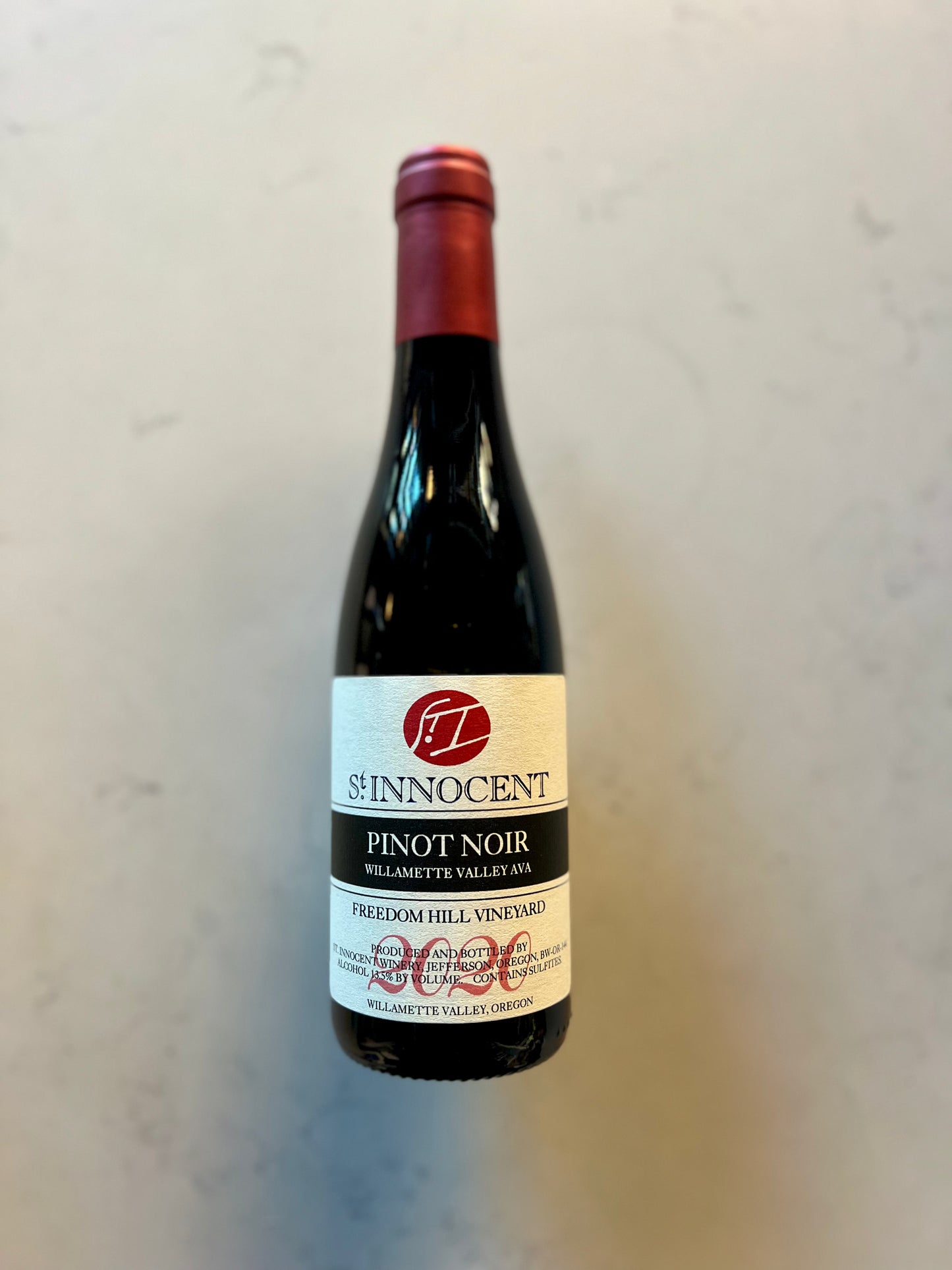 2020 St. Innocent Freedom Hill Vineyard Pinot Noir 375ml