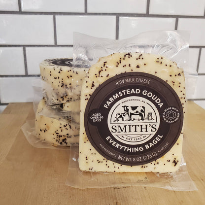 Smith's Country Cheese - Everything Bagel Gouda